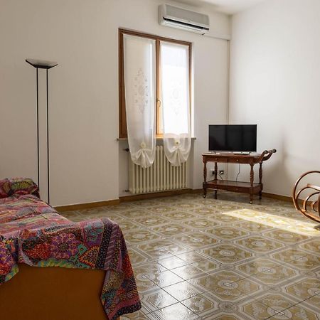 Casa Mercedes Villa Desenzano del Garda Esterno foto