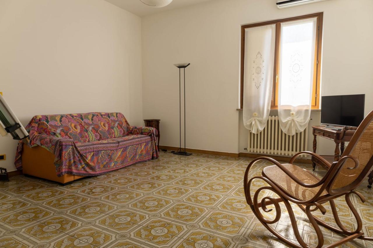 Casa Mercedes Villa Desenzano del Garda Esterno foto